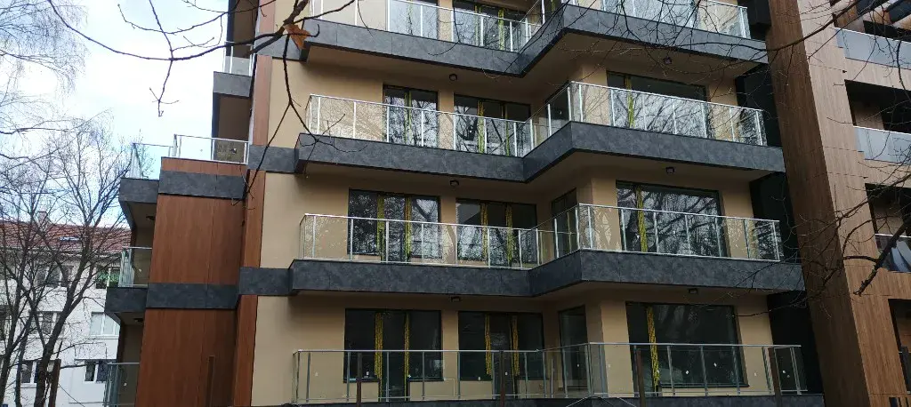 Стъклени парапети — 1
